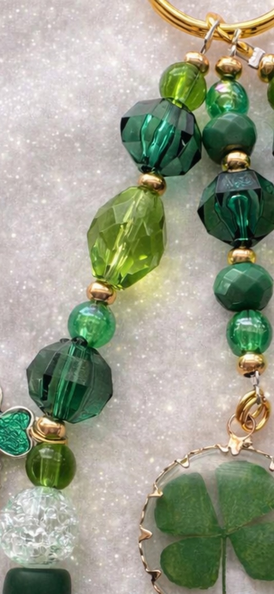 Emerald Luck ￼