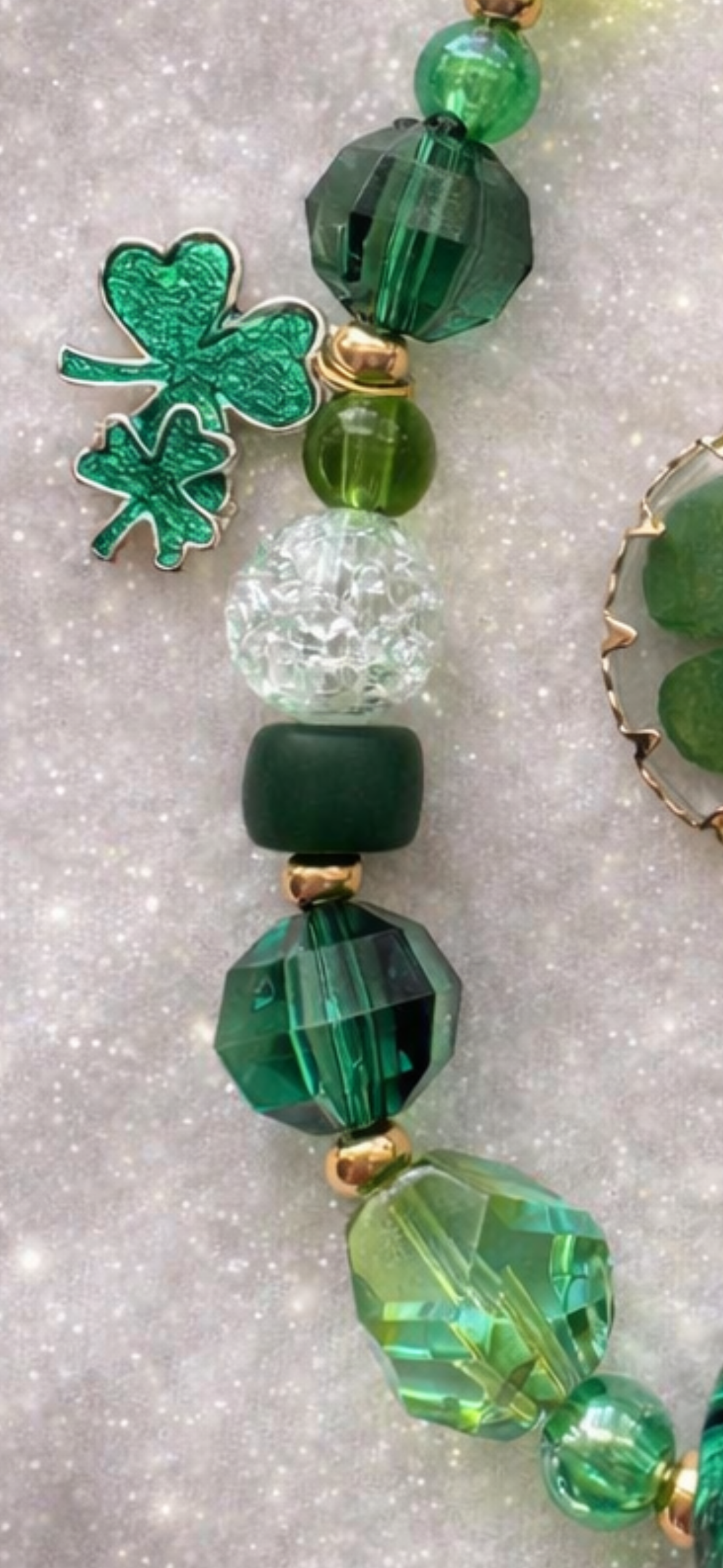 Emerald Luck ￼