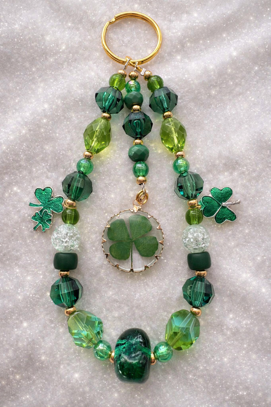 Emerald Luck ￼
